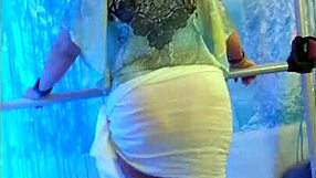 Hotwife Steffi Watercolor Pussy Dance