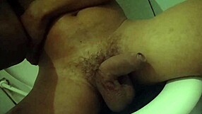 Young guy cumming hands-free