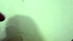 Want to see pissing in leggings in the bathtub?