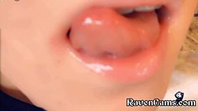 Cute Teen Gives Ahegao Face While Fingering Her Shaved Pussy In Solo Session