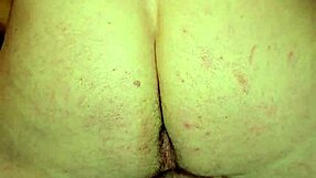 deep creampie fills hot cougar