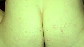 deep creampie fills hot cougar