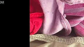 Vau, veruješ li da proveravam gaće svoje žene u javnosti?