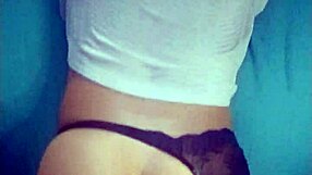 Teen couple fucks while watching tv, ending in creampie pussy