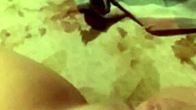 Amigas masturbating together! So sexy!