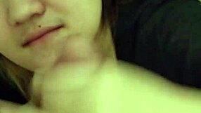 My asian girlfriend sucks my cock