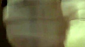 I masturbate pleasurably in personal session