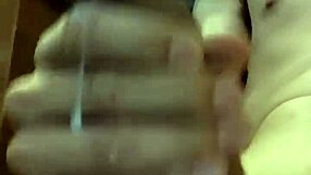 I masturbate pleasurably in personal session