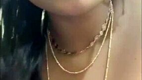 Latin thick girl on cam!