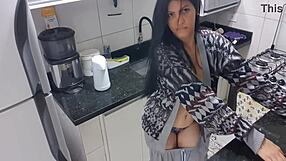 Dama Sensual Masturbates Big Cock in Kitchen