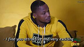 شو بيصير لما زوجة سوداء تنضم لثلاثي أسود مع بزاز كبيرة ترتج؟