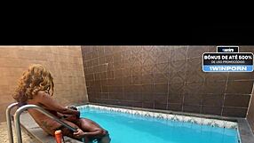 Piscininha with my lover on the stairs, banging hard