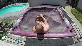 dayanara, wanna join me in this hot tub pov?