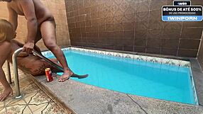 Piscininha with my lover on the stairs, banging hard