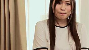 モデルコレクションにバスト100cm、gカップ爆乳の友利七葉ちゃんが登場！ 友利七葉 1