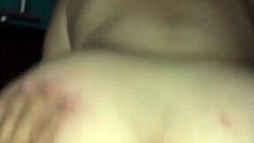 Young Amateur Rides Big Ass!