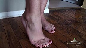 Is Luci's Hairy Pussy the Greatest Beaver?