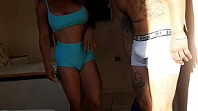 Professora Dani from SmartFit gives a steamy fitness lesson