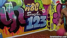 Pretty Milf Valery Summer Shakes Big Ass For Stepbrother