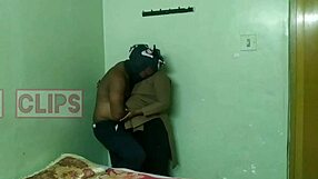 Amateur Girls Anal, Blowjob, and Assfucking with Boyfriend in OYO Room