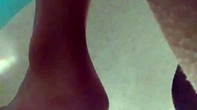 Sucking on that pussy hella good, babe, it's so wet and tasty 😋