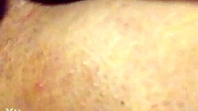 Sucking on that pussy hella good, babe, it's so wet and tasty 😋