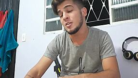 Flakael's Gay Porn Choice: Black Or White?