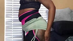 Watch Naejae Twerk Her Big Ebony Ass and Grind Pussy on Pole.