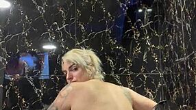 Join me in the jacuzzi for sexy handjob instructions!