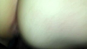 Sitting down – Curvy girl with big butt