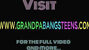 Гърдеста червенокоска тийн язди дядо за лепкав финал.