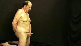 Sven Strips Naked Onstage, Kneels And Masturbates To Cumshot