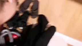 i’m a venezolano jerking my big cock real good