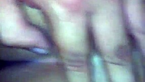 Paola shows off her huge culo in homemade clip