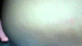 Paola shows off her huge culo in homemade clip