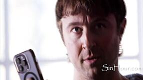 Bože, najdrahšia masáž vôbec s Chadom Alvom a Vannou Bardot