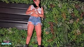 Specific Guided Masturbation with Anal and Pussy Squirting