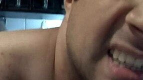 I'm watching Guille rompe ortos in a gay video with intense physical action