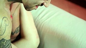 Matheus Castro seduces Emme White for a sensational encounter.