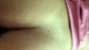 Casada Safada Shows Off Big Ass For Amateurs