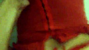 Leo Manzoni and the hot married woman continue their amateur adventure