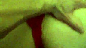 Leo Manzoni and the hot married woman continue their amateur adventure