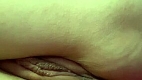 Sexy babe dives into intense anal play!