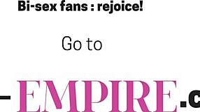 Бисексуален пич яде путка и приема чукане в дупето