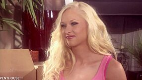 Poolside 69 Muff Diving With Stunning Blondes