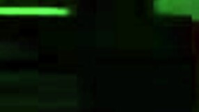 Watch slo-mo chub swinging with booty jiggles!