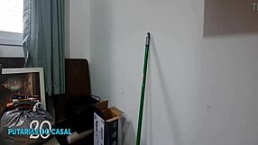 Safada enjoying herself on a big one