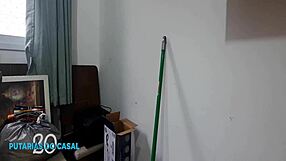 Safada enjoying herself on a big one