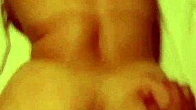 Milf Gives Back Tight Pussy?