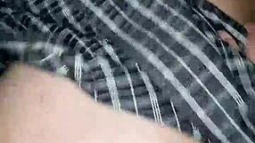 My Chapina Big-Ass Heats Me Up on Her Period